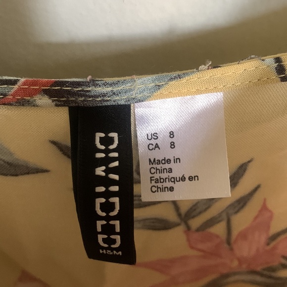 Floral romper - Picture 3 of 5